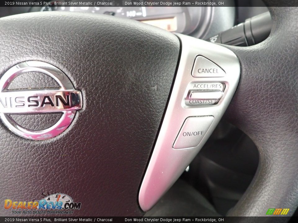 2019 Nissan Versa S Plus Brilliant Silver Metallic / Charcoal Photo #17