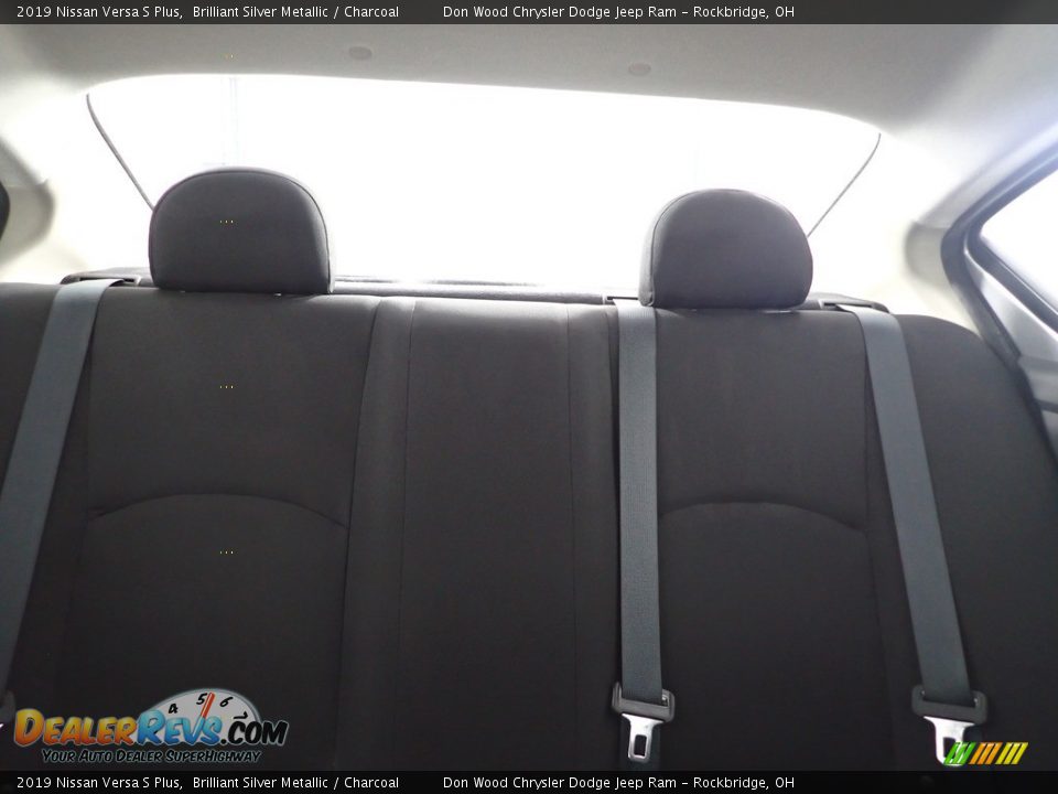 2019 Nissan Versa S Plus Brilliant Silver Metallic / Charcoal Photo #21