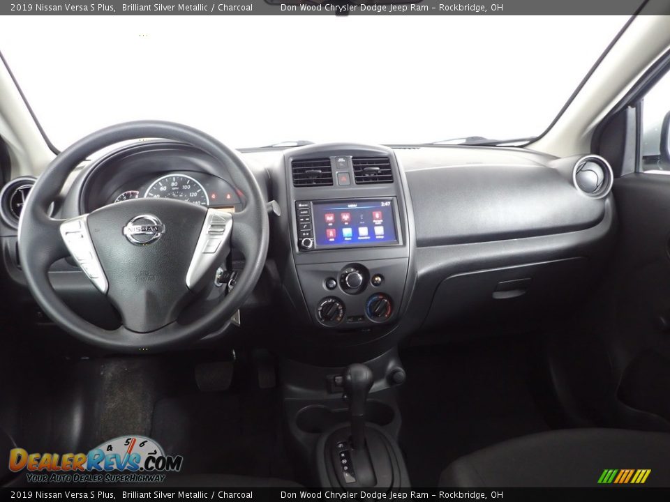 2019 Nissan Versa S Plus Brilliant Silver Metallic / Charcoal Photo #24