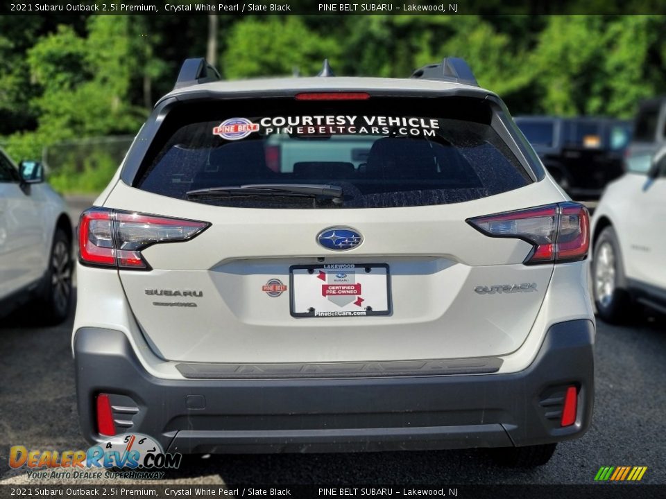 2021 Subaru Outback 2.5i Premium Crystal White Pearl / Slate Black Photo #5