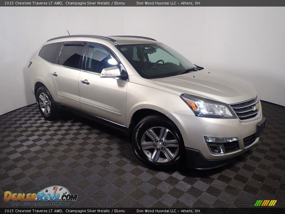 2015 Chevrolet Traverse LT AWD Champagne Silver Metallic / Ebony Photo #3