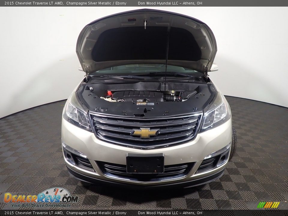 2015 Chevrolet Traverse LT AWD Champagne Silver Metallic / Ebony Photo #6