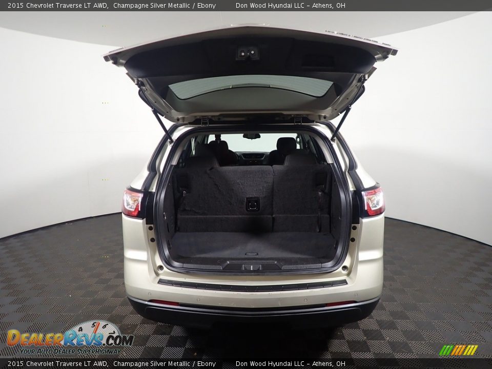 2015 Chevrolet Traverse LT AWD Champagne Silver Metallic / Ebony Photo #14