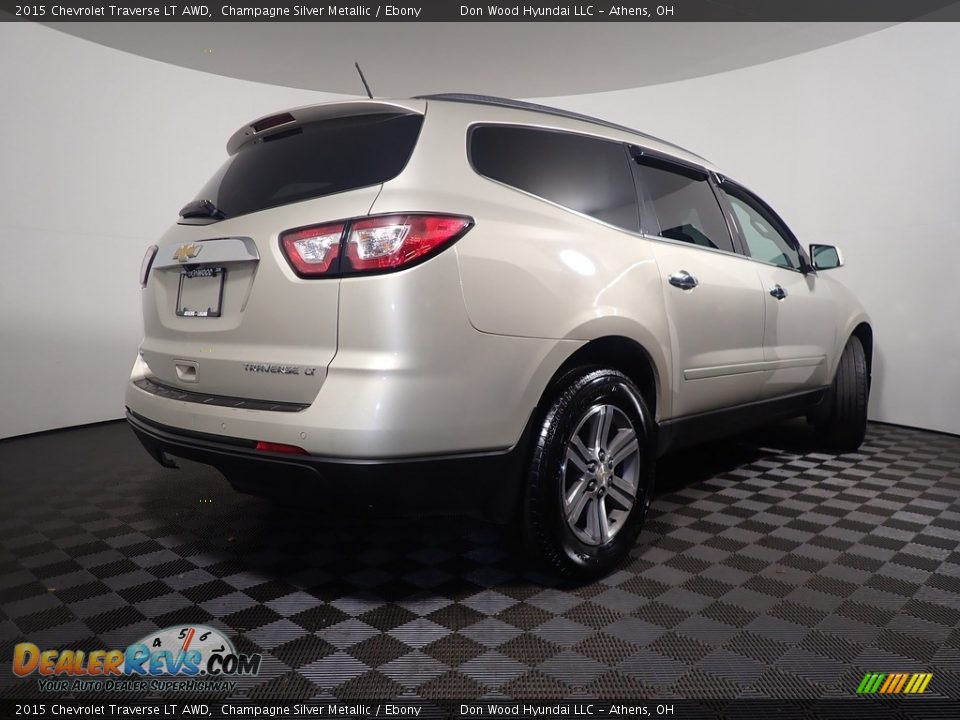 2015 Chevrolet Traverse LT AWD Champagne Silver Metallic / Ebony Photo #16
