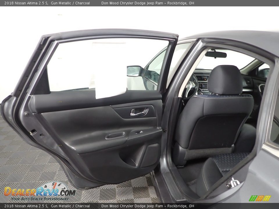 2018 Nissan Altima 2.5 S Gun Metallic / Charcoal Photo #23