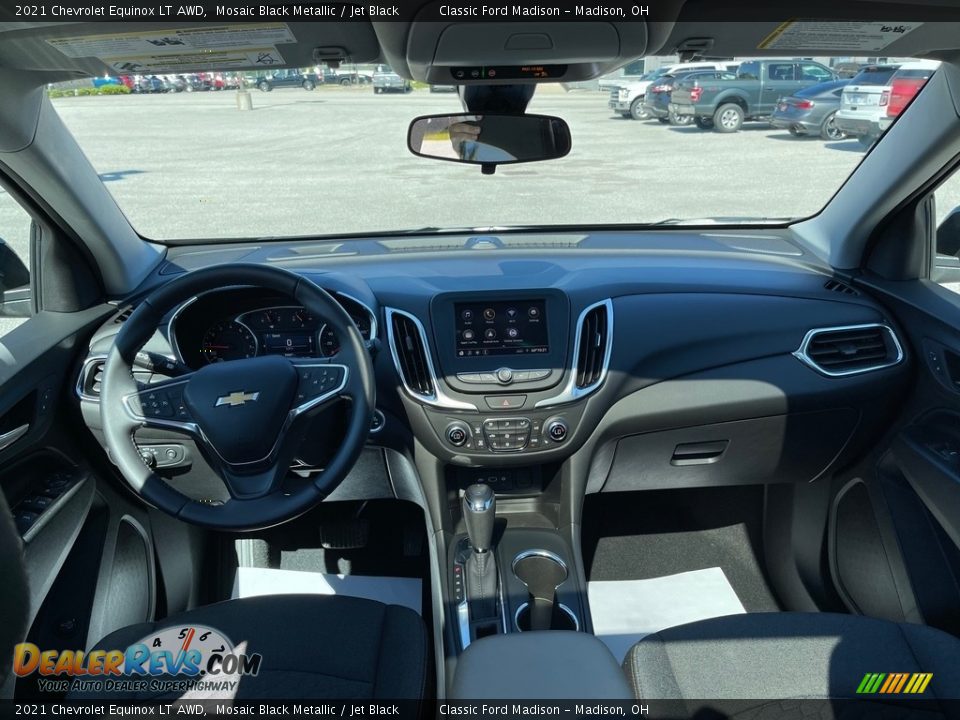 2021 Chevrolet Equinox LT AWD Mosaic Black Metallic / Jet Black Photo #10