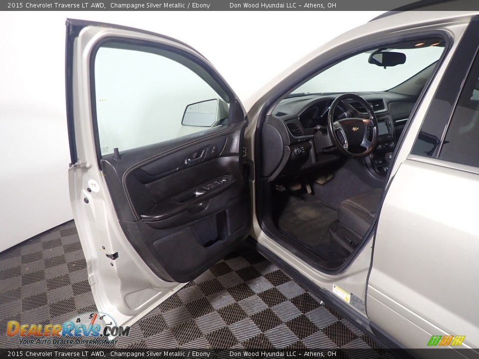 2015 Chevrolet Traverse LT AWD Champagne Silver Metallic / Ebony Photo #20