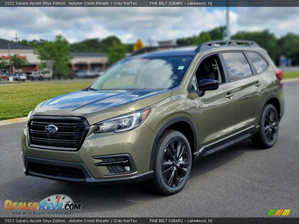 Front 3/4 View of 2022 Subaru Ascent Onyx Edition Photo #1