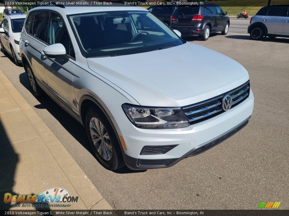 2019 Volkswagen Tiguan S White Silver Metallic / Titan Black Photo #9