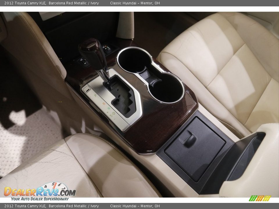 2012 Toyota Camry XLE Barcelona Red Metallic / Ivory Photo #14