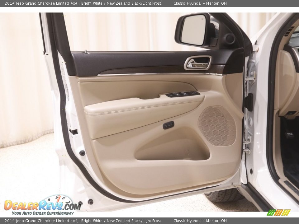 2014 Jeep Grand Cherokee Limited 4x4 Bright White / New Zealand Black/Light Frost Photo #4