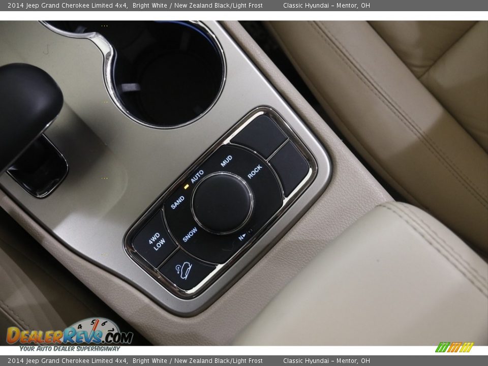 2014 Jeep Grand Cherokee Limited 4x4 Bright White / New Zealand Black/Light Frost Photo #17
