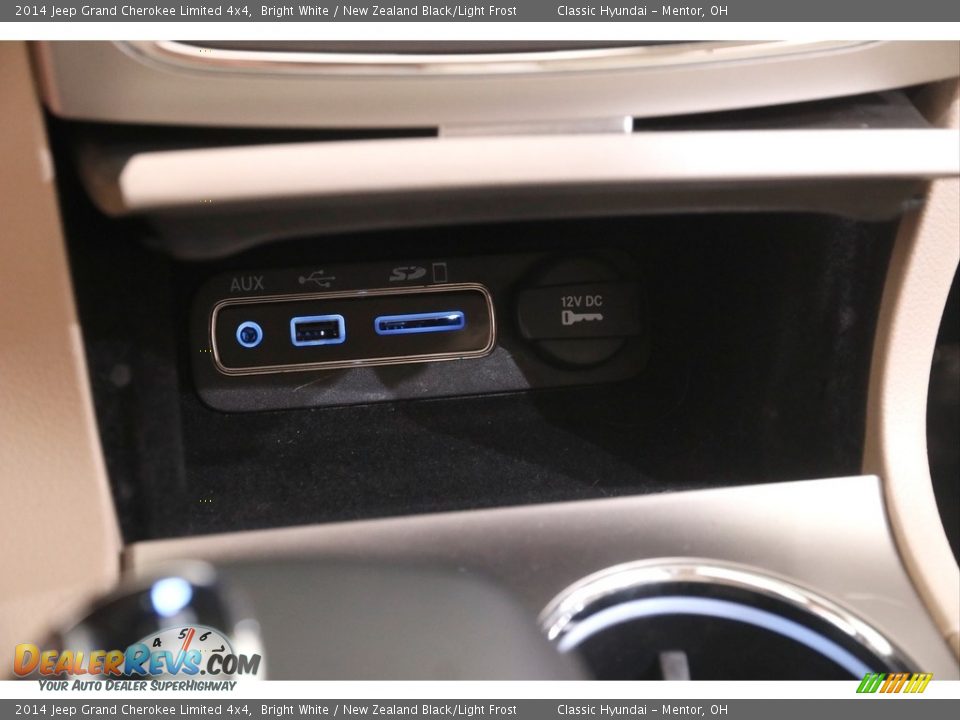 2014 Jeep Grand Cherokee Limited 4x4 Bright White / New Zealand Black/Light Frost Photo #18