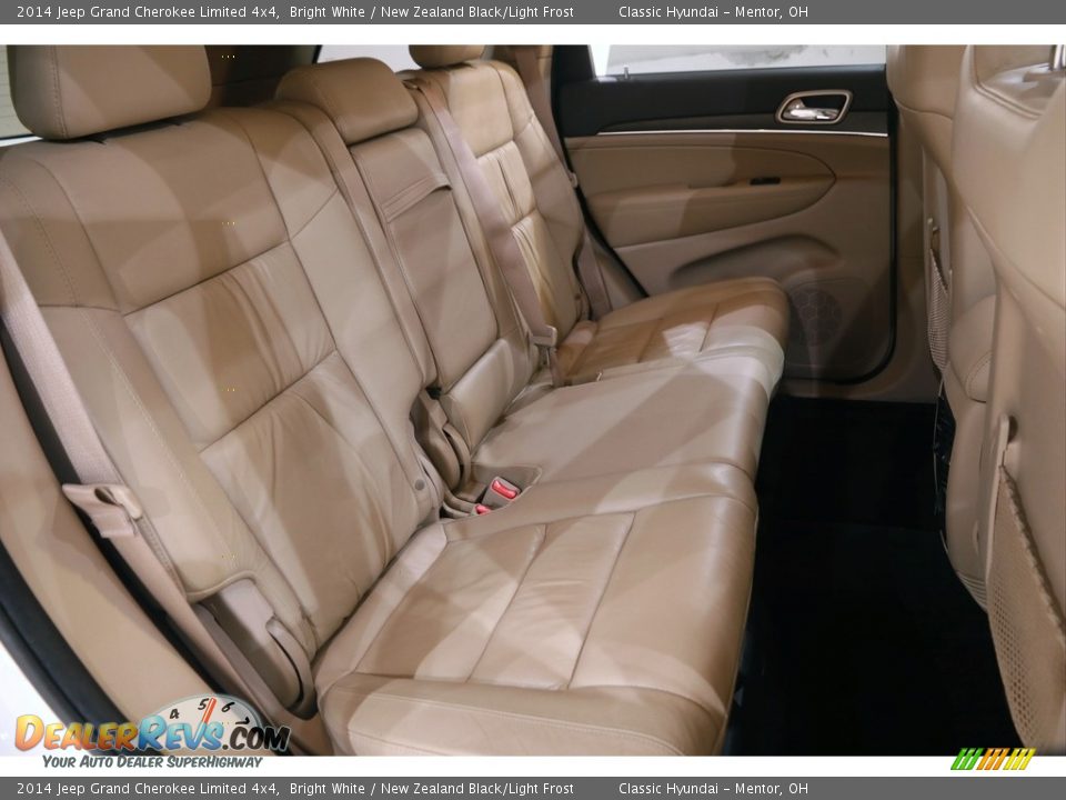 2014 Jeep Grand Cherokee Limited 4x4 Bright White / New Zealand Black/Light Frost Photo #20