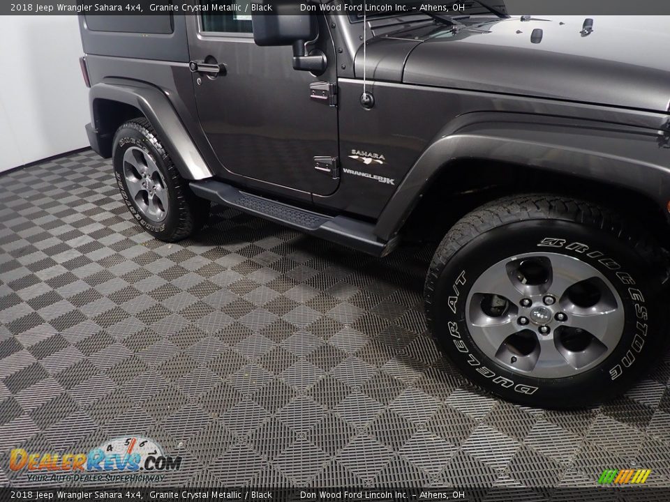 2018 Jeep Wrangler Sahara 4x4 Granite Crystal Metallic / Black Photo #5