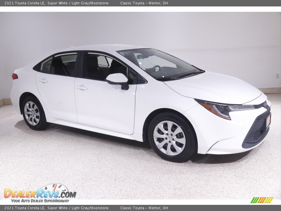 2021 Toyota Corolla LE Super White / Light Gray/Moonstone Photo #1