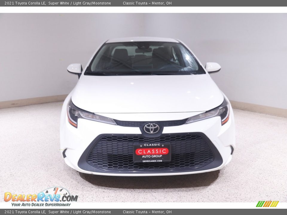 2021 Toyota Corolla LE Super White / Light Gray/Moonstone Photo #2