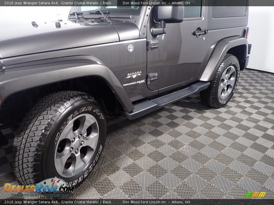 2018 Jeep Wrangler Sahara 4x4 Granite Crystal Metallic / Black Photo #11