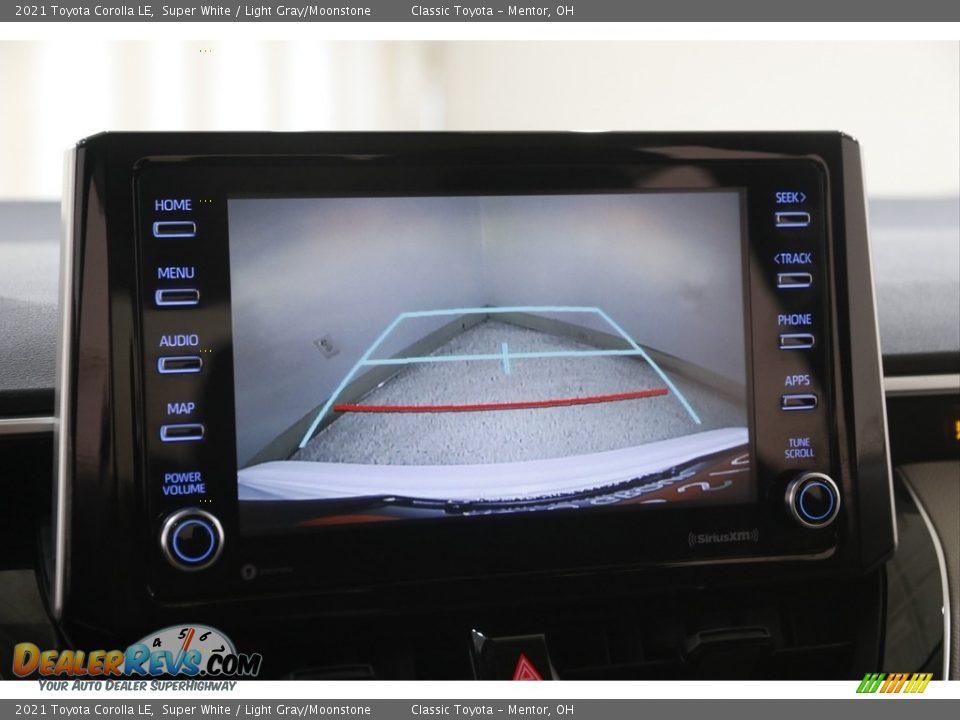 2021 Toyota Corolla LE Super White / Light Gray/Moonstone Photo #11