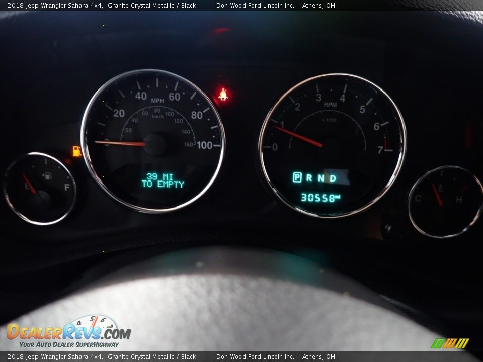 2018 Jeep Wrangler Sahara 4x4 Granite Crystal Metallic / Black Photo #27