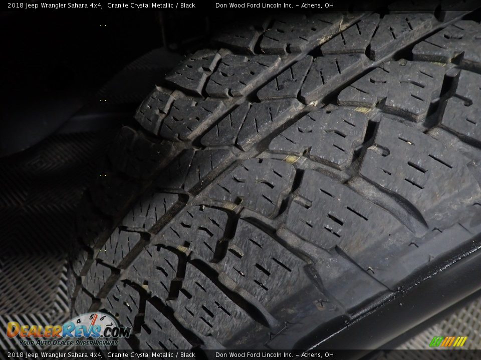 2018 Jeep Wrangler Sahara 4x4 Granite Crystal Metallic / Black Photo #36