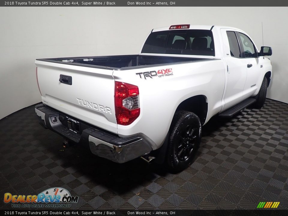 2018 Toyota Tundra SR5 Double Cab 4x4 Super White / Black Photo #17