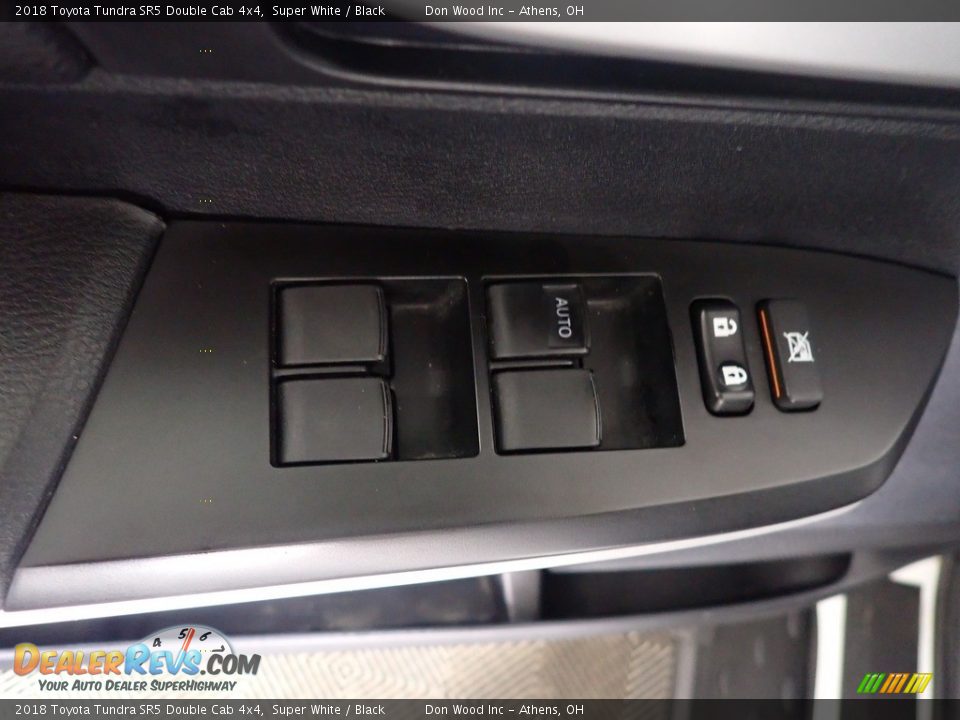 2018 Toyota Tundra SR5 Double Cab 4x4 Super White / Black Photo #21