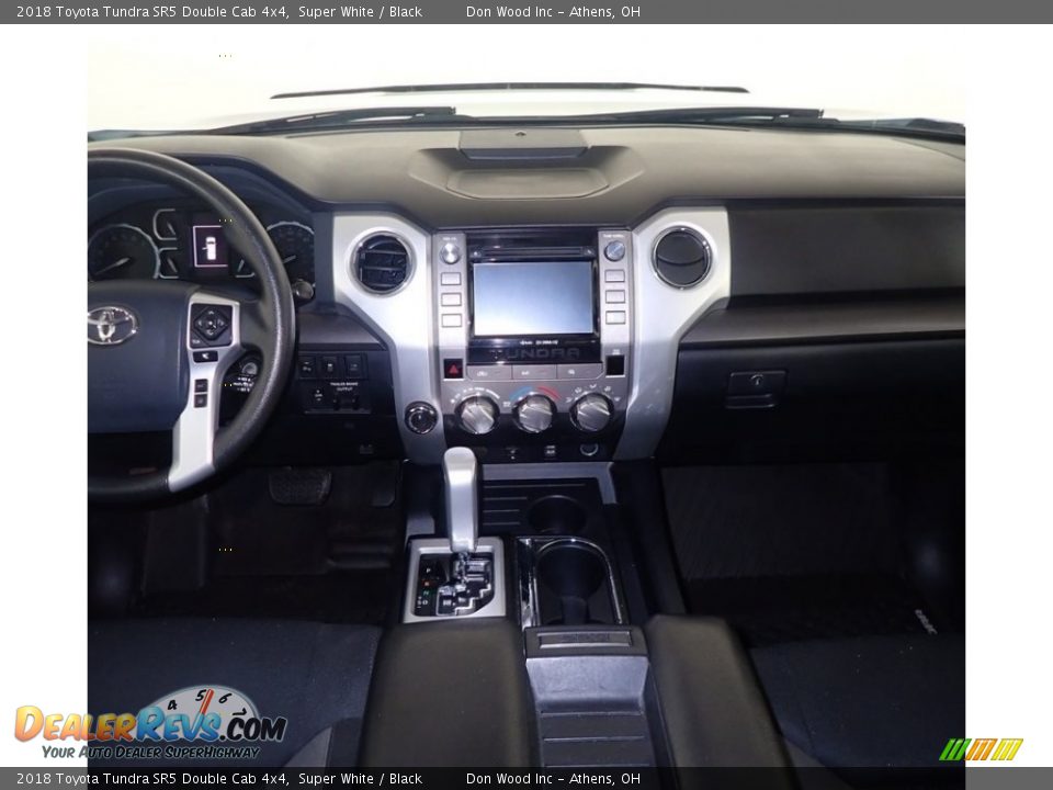 2018 Toyota Tundra SR5 Double Cab 4x4 Super White / Black Photo #25