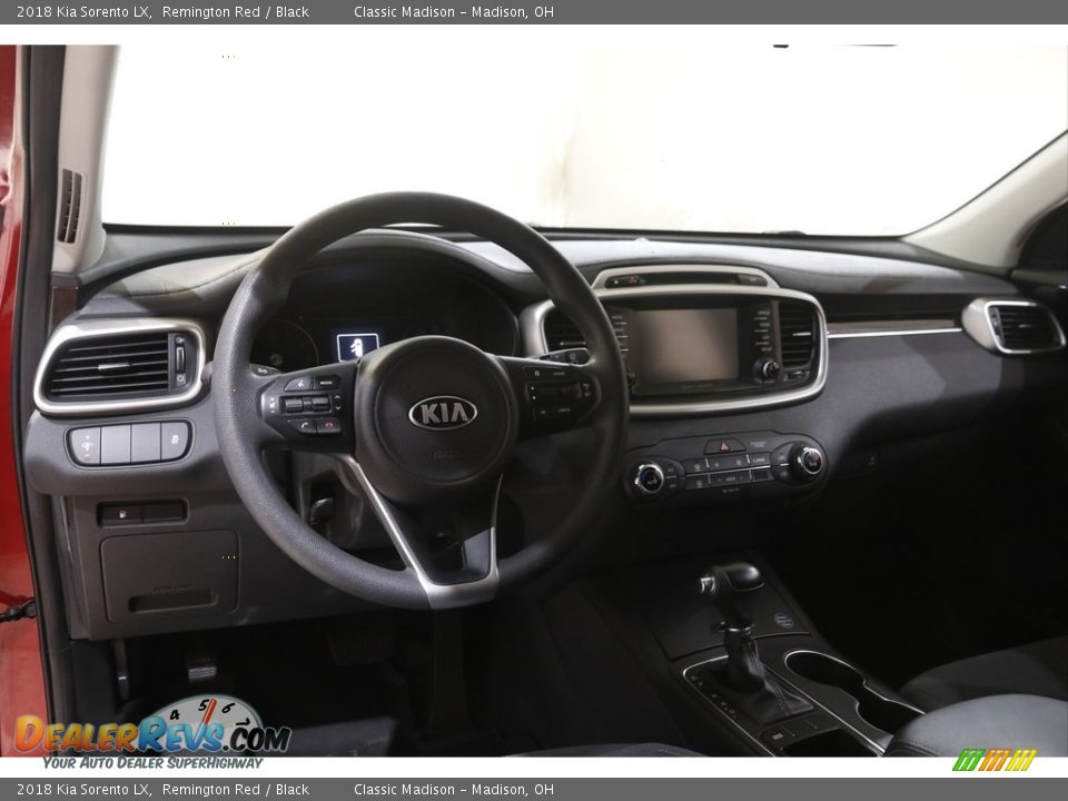 Dashboard of 2018 Kia Sorento LX Photo #6