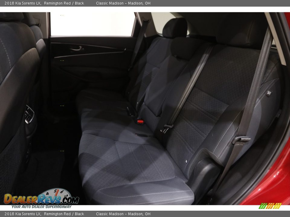2018 Kia Sorento LX Remington Red / Black Photo #18