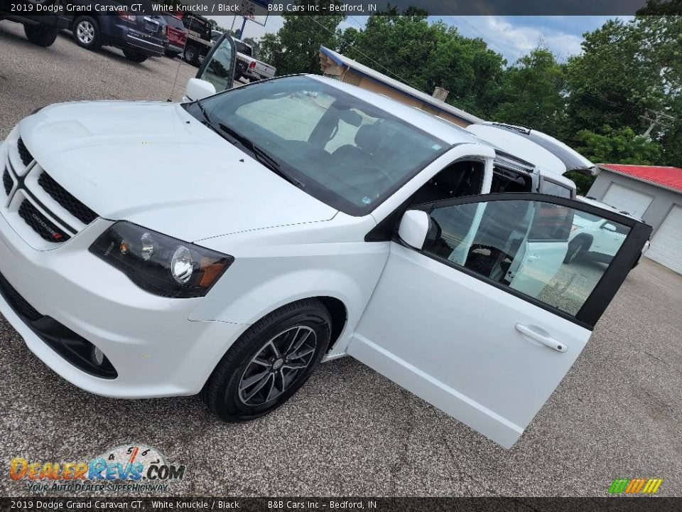 2019 Dodge Grand Caravan GT White Knuckle / Black Photo #26