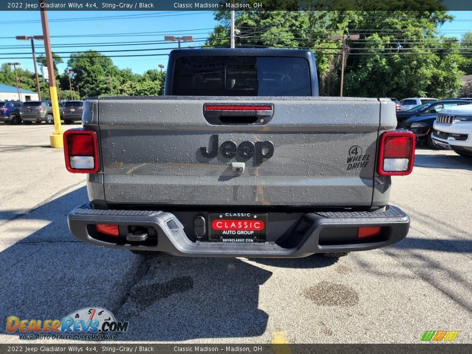 2022 Jeep Gladiator Willys 4x4 Sting-Gray / Black Photo #10