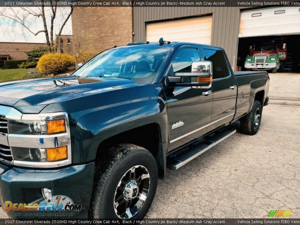 2017 Chevrolet Silverado 3500HD High Country Crew Cab 4x4 Black / High Country Jet Black/­Medium Ash Gray Accent Photo #1