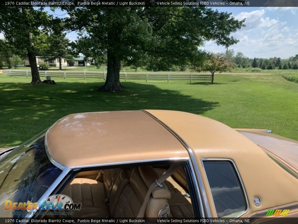 1976 Cadillac Eldorado Biarritz Coupe Pueblo Beige Metallic / Light Buckskin Photo #9