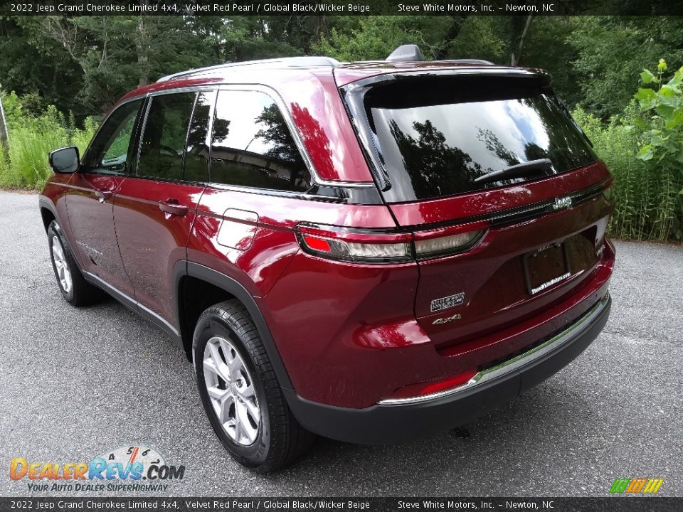 2022 Jeep Grand Cherokee Limited 4x4 Velvet Red Pearl / Global Black/Wicker Beige Photo #8