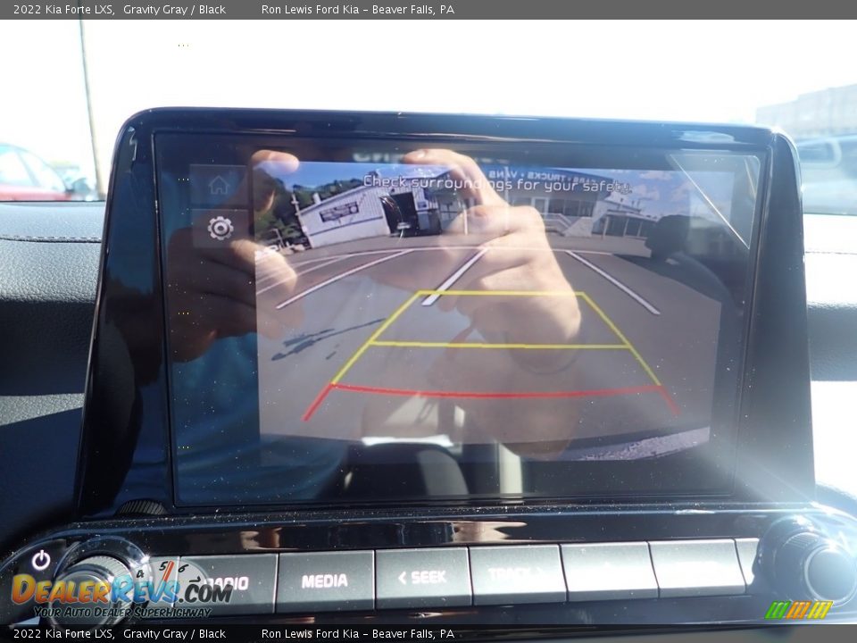 2022 Kia Forte LXS Gravity Gray / Black Photo #18