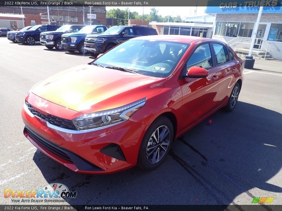 2022 Kia Forte LXS Fire Orange / Black Photo #4