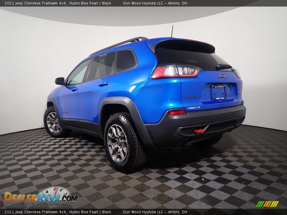 2021 Jeep Cherokee Traihawk 4x4 Hydro Blue Pearl / Black Photo #11