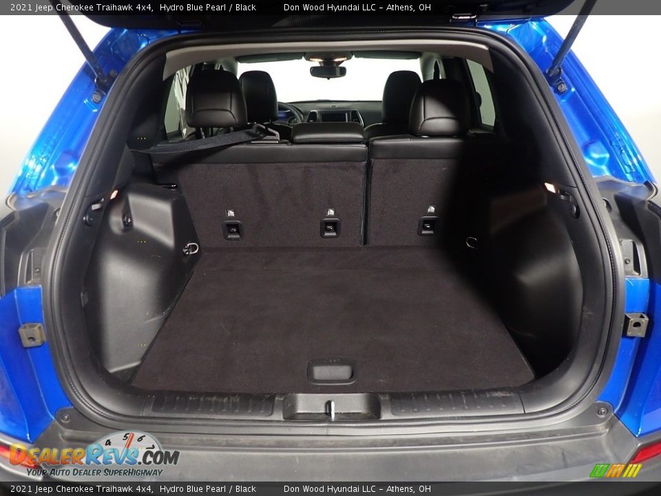2021 Jeep Cherokee Traihawk 4x4 Hydro Blue Pearl / Black Photo #15