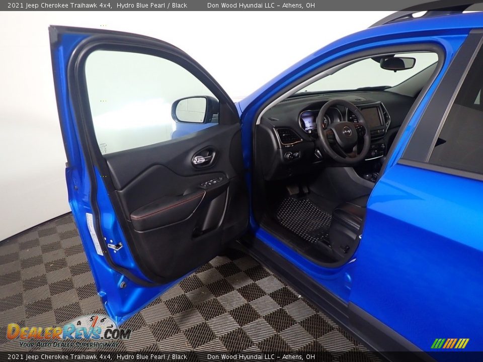 2021 Jeep Cherokee Traihawk 4x4 Hydro Blue Pearl / Black Photo #20