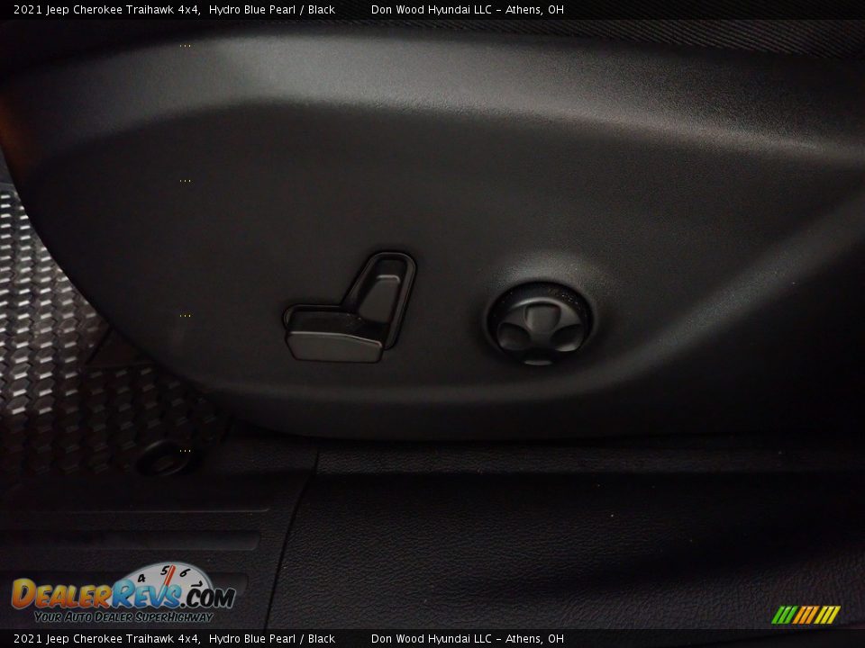 2021 Jeep Cherokee Traihawk 4x4 Hydro Blue Pearl / Black Photo #23