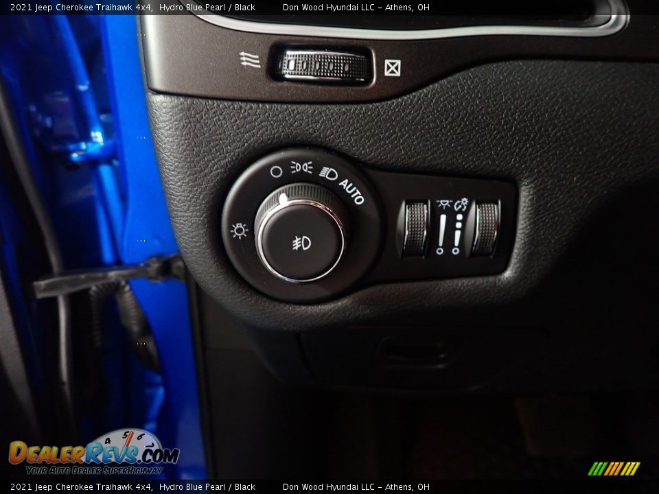 2021 Jeep Cherokee Traihawk 4x4 Hydro Blue Pearl / Black Photo #31