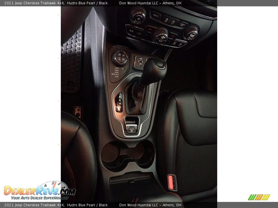 2021 Jeep Cherokee Traihawk 4x4 Hydro Blue Pearl / Black Photo #32