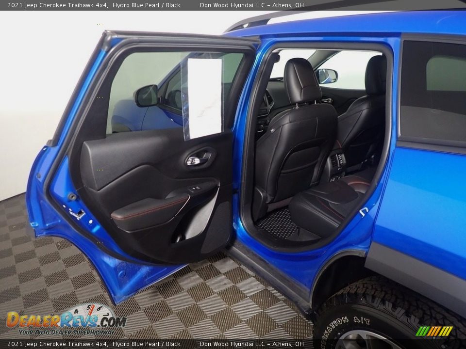 2021 Jeep Cherokee Traihawk 4x4 Hydro Blue Pearl / Black Photo #34