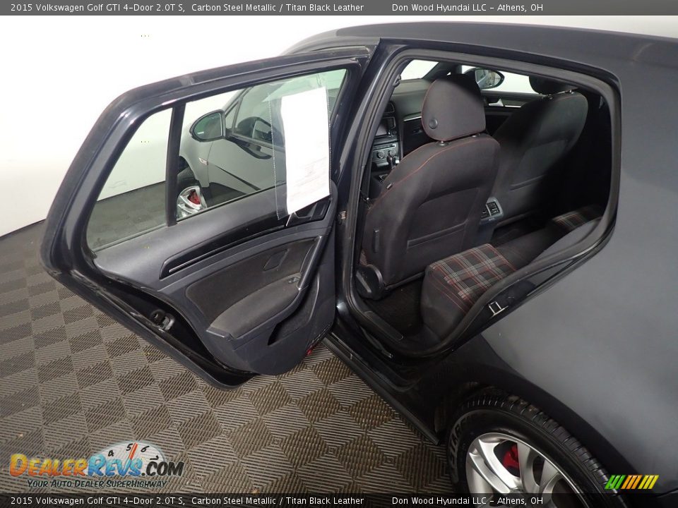2015 Volkswagen Golf GTI 4-Door 2.0T S Carbon Steel Metallic / Titan Black Leather Photo #33