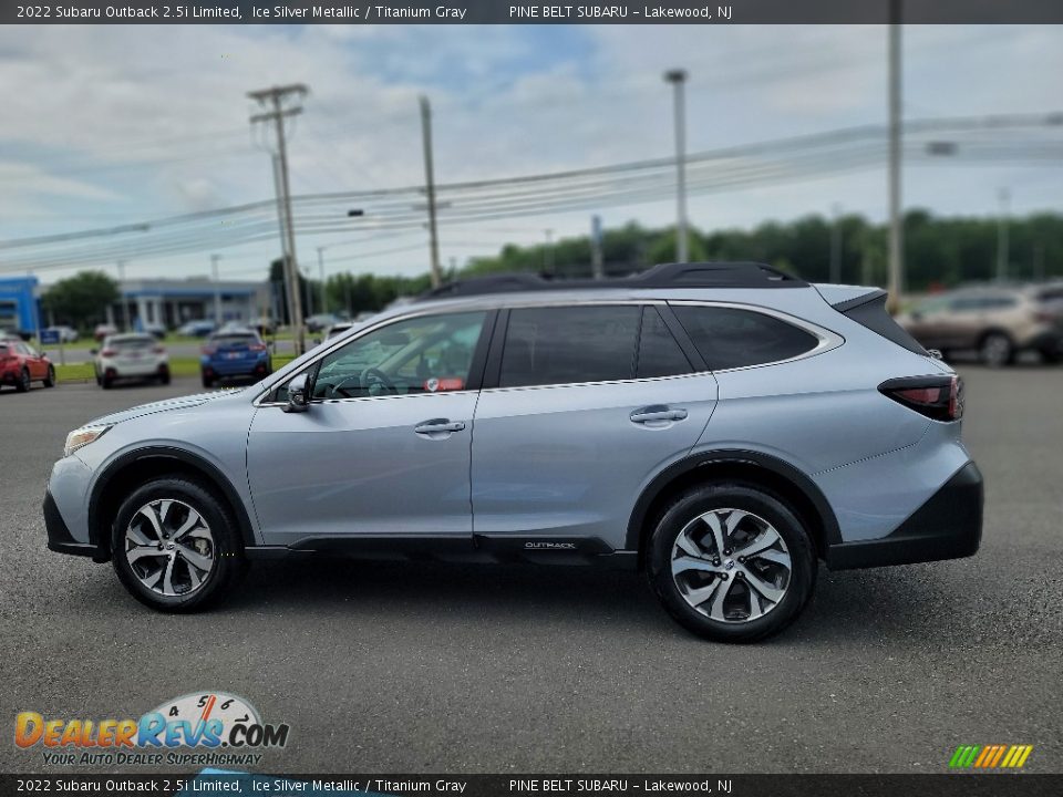 2022 Subaru Outback 2.5i Limited Ice Silver Metallic / Titanium Gray Photo #11