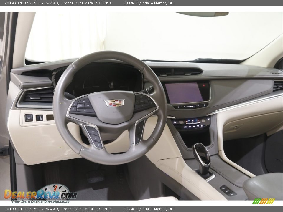 2019 Cadillac XT5 Luxury AWD Bronze Dune Metallic / Cirrus Photo #6