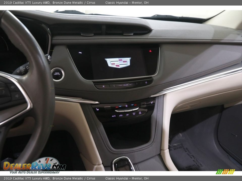 2019 Cadillac XT5 Luxury AWD Bronze Dune Metallic / Cirrus Photo #9