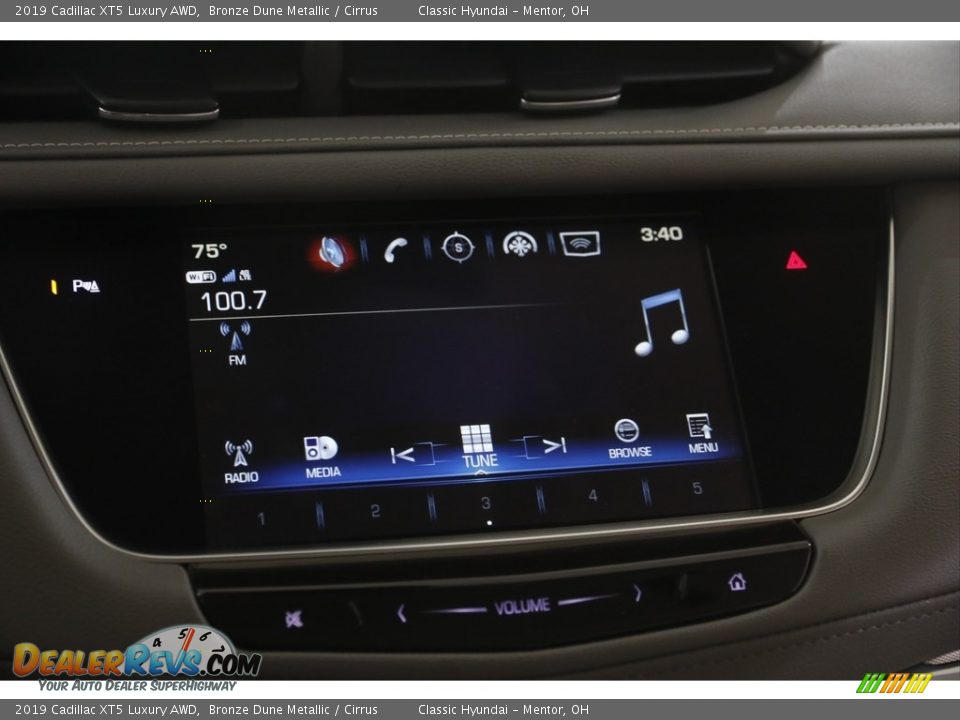 2019 Cadillac XT5 Luxury AWD Bronze Dune Metallic / Cirrus Photo #10