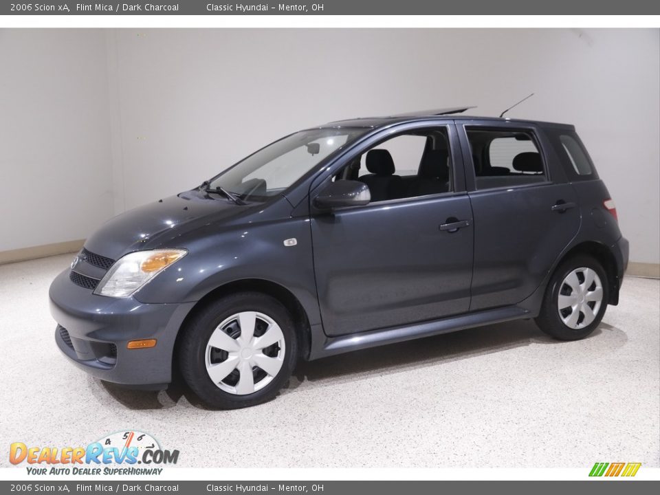 2006 Scion xA Flint Mica / Dark Charcoal Photo #3